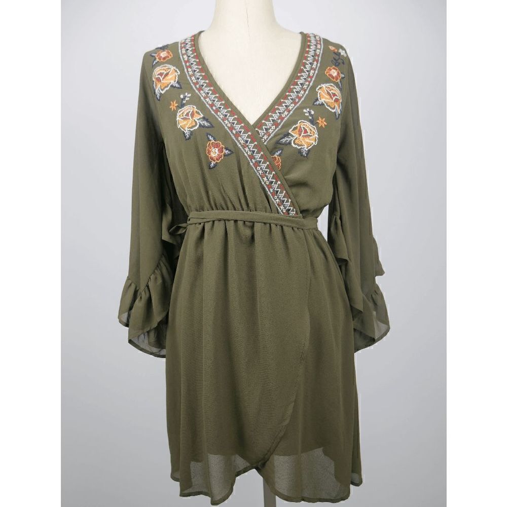 FLYING TOMATO |  Boho Bell Sleeve Green Dress Size S